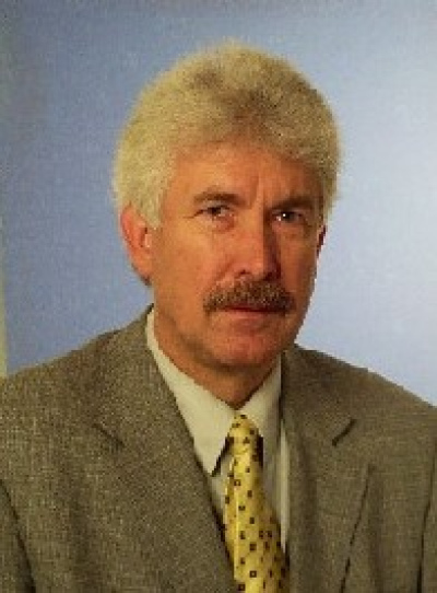 Nachhilfelehrer/in - Nachhilfe in Mathematik, Buchführung, Kostenrechnung in Coburg Nachhilfe Profilbild